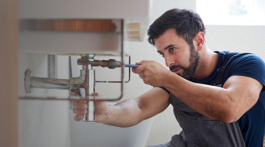 Professional water heater installation services in Rhodelia, KY